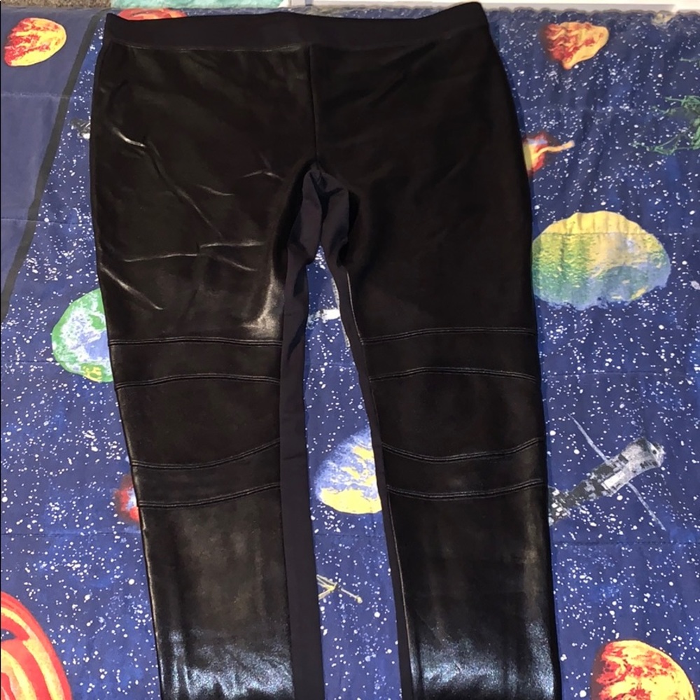 Faux leather leggings